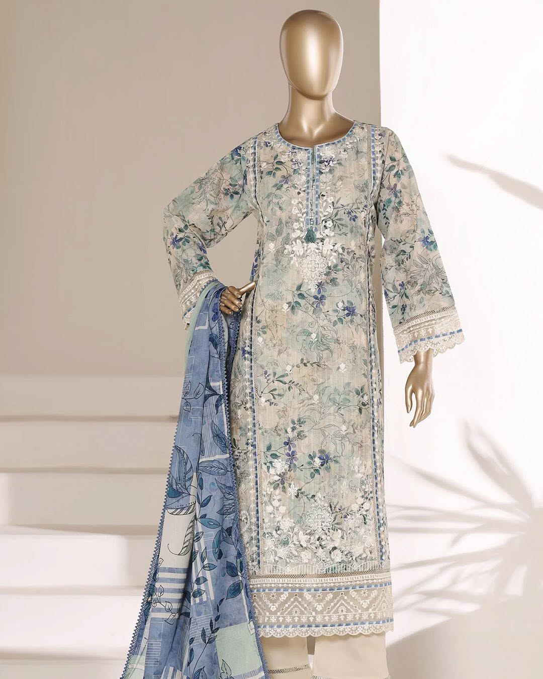 FLORAL-4